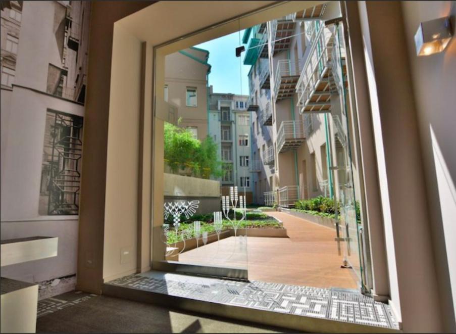 Exclusive Apartment + Best Located Praha Bagian luar foto